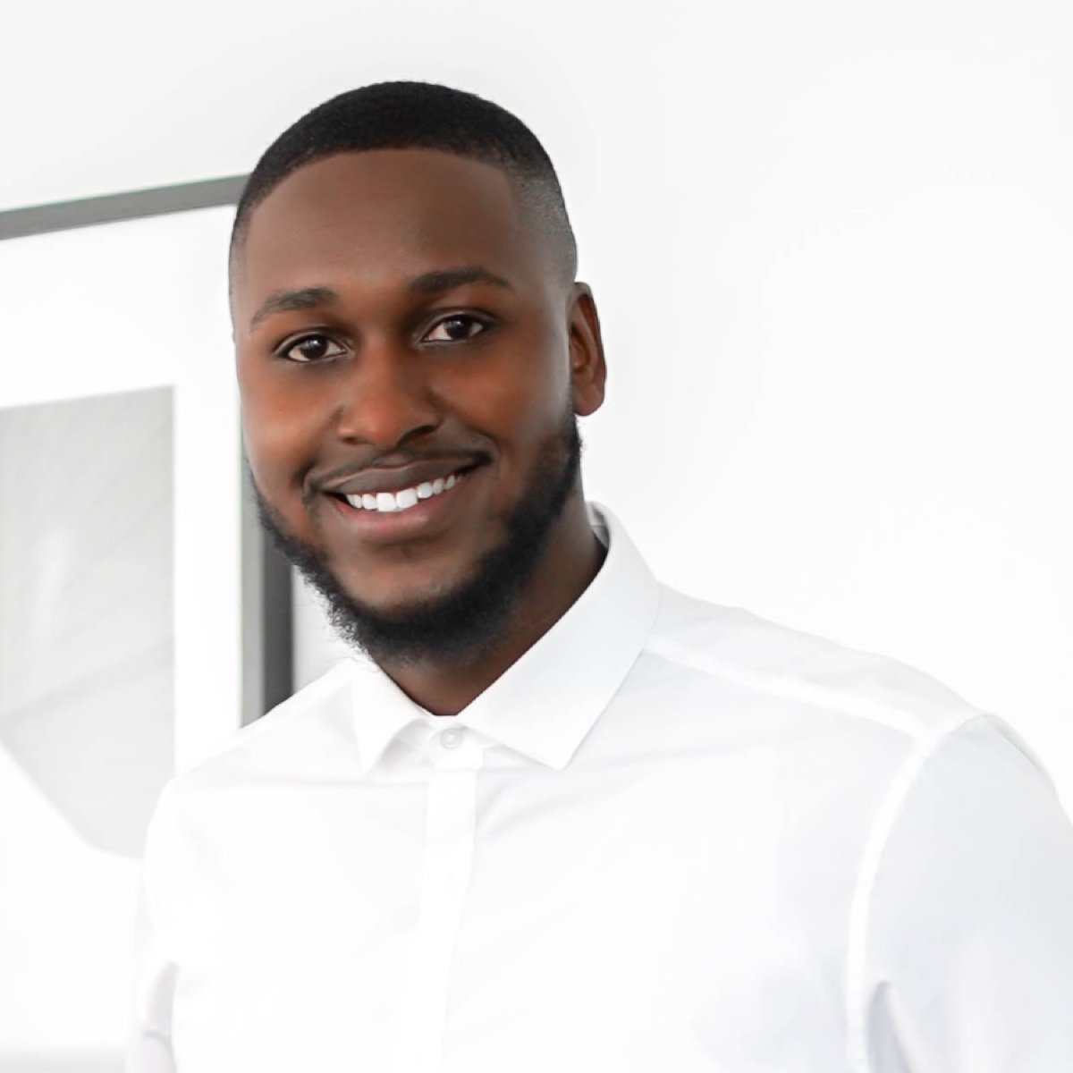 Profile photo of agent Deion Jean Claude